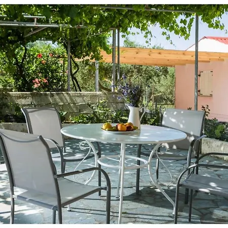 Moulinos Cottages Ioanna アパート Kardhakáta