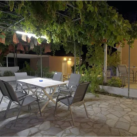 Moulinos Cottages Ioanna Apartament Kardhakáta