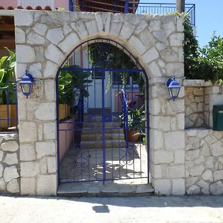 Moulinos Cottages Ioanna Kardhakata